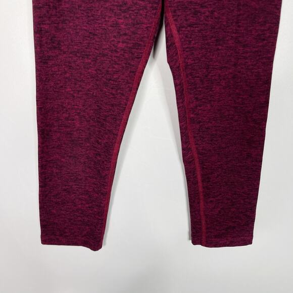 Beyond Yoga XSmall XS Spacedye Capri Leggings Purple Red Workout Activewear - Picture 3 of 9